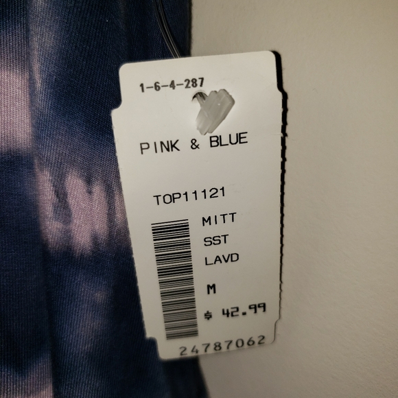 Bittoshop Women's Cold Shoulder Top - Picture 7 of 7